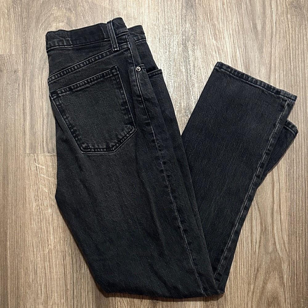 Abercrombie 90s straight ultra high rise jean